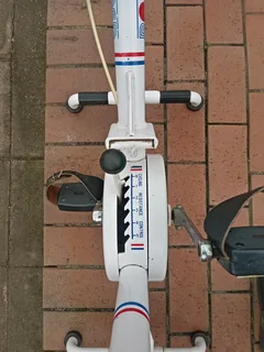 ROWING/CYCLING COMBINATION EXERCISE MACHINE-AS NEW- R400