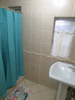 New Growth Garden Cottage Guest House.R580.00 per night.0721133646.Please WhatsApp for bookings.