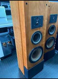 AR9LS (ACOUSTIC RESEARCH) LOUDSPEAKERS