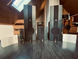 JAMO THX LUCASFILM 5.2 HOME THEATRE LOUDSPEAKERS