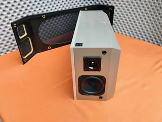 JAMO D6 THX ULTRA DIPOLAR SURROUND SPEAKERS