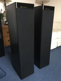 MERIDIAN M60 ACTIVE LOUDSPEAKERS