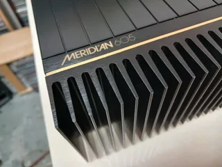 MERIDIAN 605 MONOBLOCK POWER AMPLIFIERS
