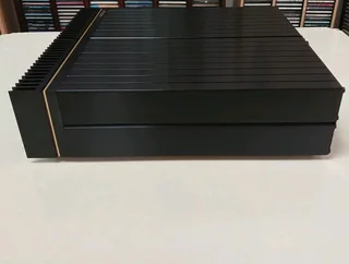 MERIDIAN 605 MONOBLOCK POWER AMPLIFIERS