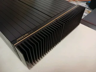 MERIDIAN 605 MONO BLOCK POWER AMPLIFIERS