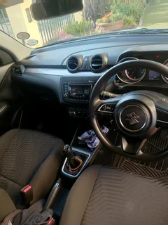 2023 Suzuki swift 1.2gl