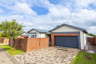 3 Bedroom House for Sale in Kyalami Hills