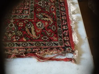 PERSIAN  RUG  REPAIRS