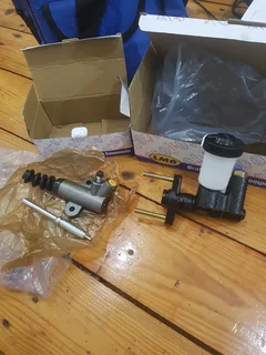 Mazda B/Ford Ranger clutch Master and Slave cylinders