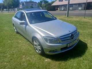2011 Mercedes Benz C180 automatic 92000km