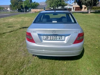 2011 Mercedes Benz C180 automatic 92000km