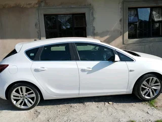 2013 Opel Astra 1.6T Sport  for sale