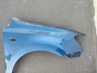 Polo original New vivo R/side fender