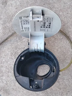 Polo original fuel tank cover