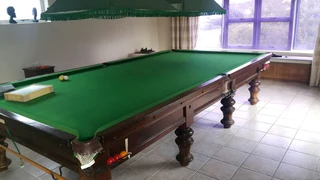 Thurstons Snooker table