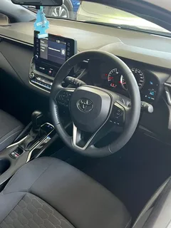 2022 Toyota Corolla 1.2T XS CVT Hatchback