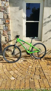 Titan Nova 26er Mountain bikes pair