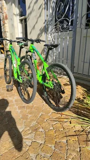 Titan Nova 26er Mountain bikes pair