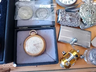 Bric n brack.  a variety of items.