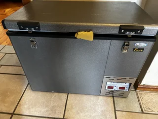 National Luna Twin - Fridge/Freezer - Off Road