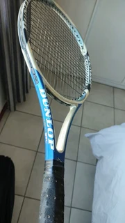 Dunlop Aerogel 200 Tennis Racquet- Good Condition