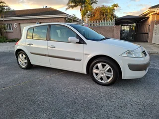 2004 Renault Megane 1.6 Privelege Auto