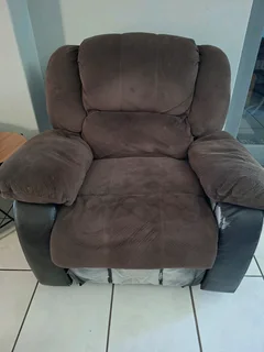 3 Piece Recliner Lounge Suite
