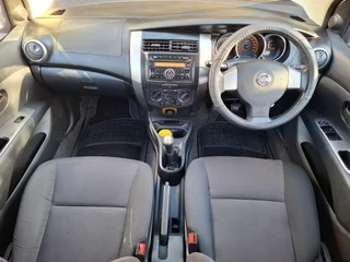 2013 Nissan Livina 1.6 X-Gear
