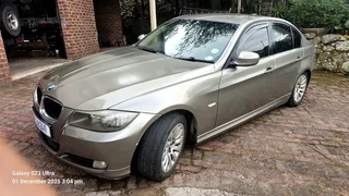 2010 BMW 3 Series LCI Sedan - 320 I 2LT Four Cylinder - 6 Speed