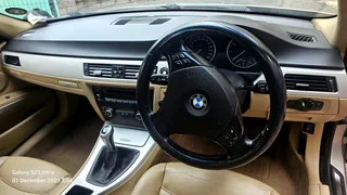 2010 BMW 3 Series LCI Sedan - 320 I 2LT Four Cylinder - 6 Speed