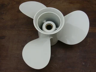 New  Props for Yamaha 15hp