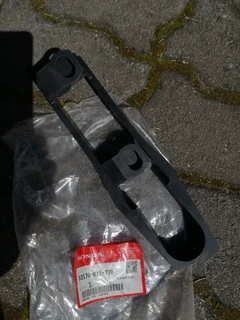 Honda XR500/XR650 Swingarm Protector or Chain Slider