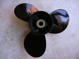 Mercury 9 pitch prop