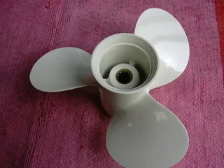 Yamaha 9 pitch prop - 15hp