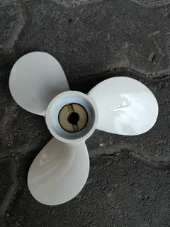 Yamaha 9 pitch prop - 15hp