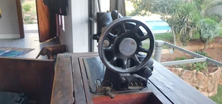 Singer sowing machine