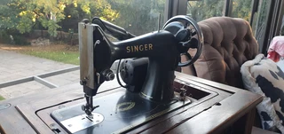 Singer sowing machine
