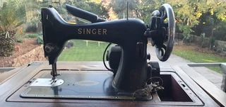 Singer sowing machine