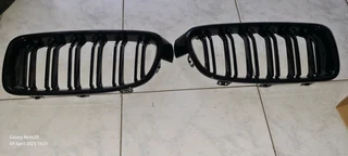 NEW BMW F30 DOUBLE SLAT KIDNEY GRILL
