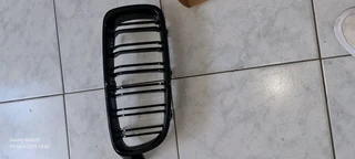 NEW BMW F30 DOUBLE SLAT KIDNEY GRILL