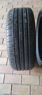 19inch  Pirreli And Bridgestone 225 40 19" Tyres Available R850 Each