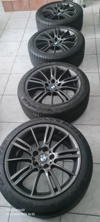 18&#34;BMW ORIGINAL OEM M SPORT MAG RIMS PLUS TYRES