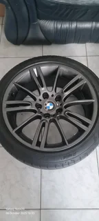18&#34;BMW ORIGINAL OEM M SPORT MAG RIMS PLUS TYRES