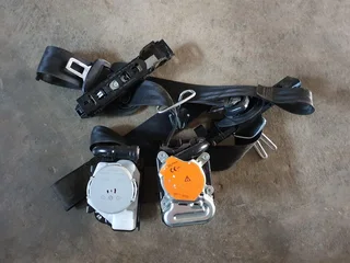 VW Golf 7 dashboard &amp; airbags.