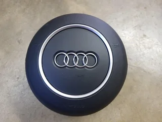 Audi driver and passenger airbags