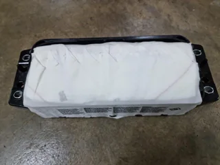 VW New Polo 8, T-Cross, T-Roc Airbags