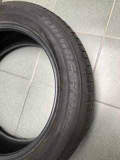 Bridgestone Dueler tire size: 235 / 55 R19 for sale in very good condition