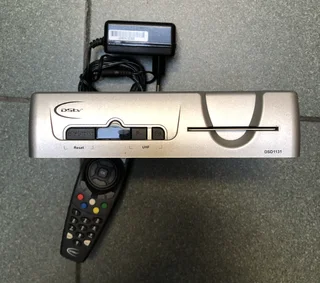 DSTV Decoder model DSD1131 including remote and power supply