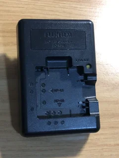 Fujifilm Battery Charger model BC-45W