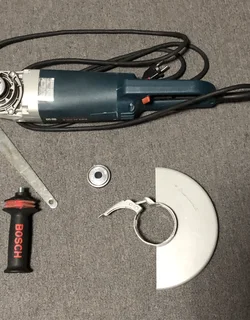 Bosch GWS 230mm 2600W angle grinder